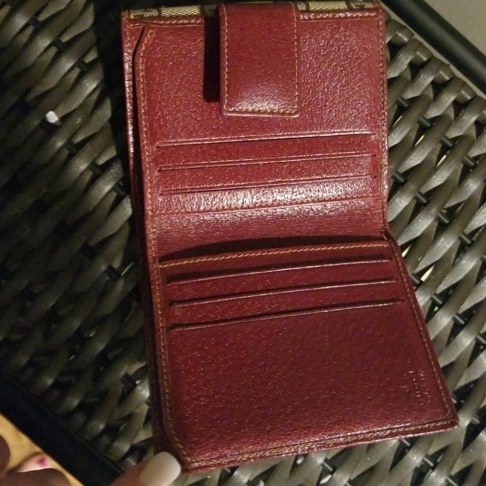 Wallet - Picture 3 of 8